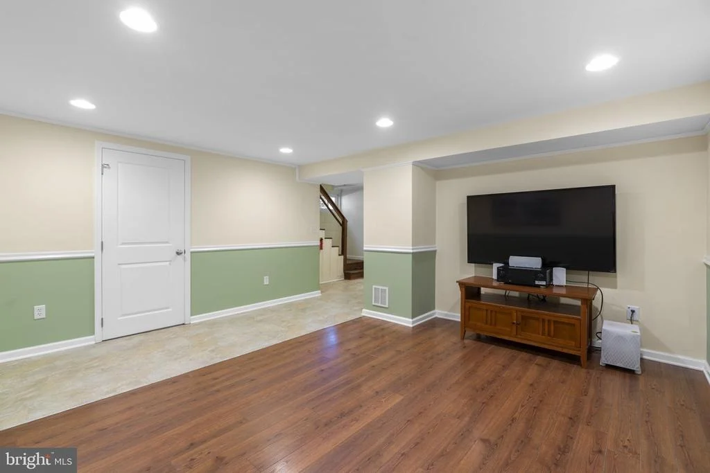 Photo of 28 DUNMORE ROAD