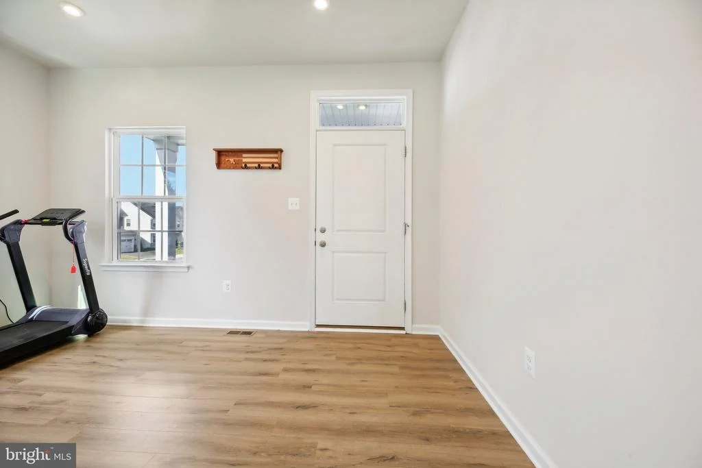 Photo of 231 PICKETT STREET