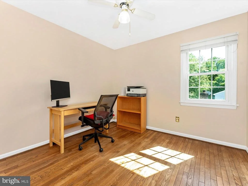 Photo of 10808 MIDDLEBORO DRIVE