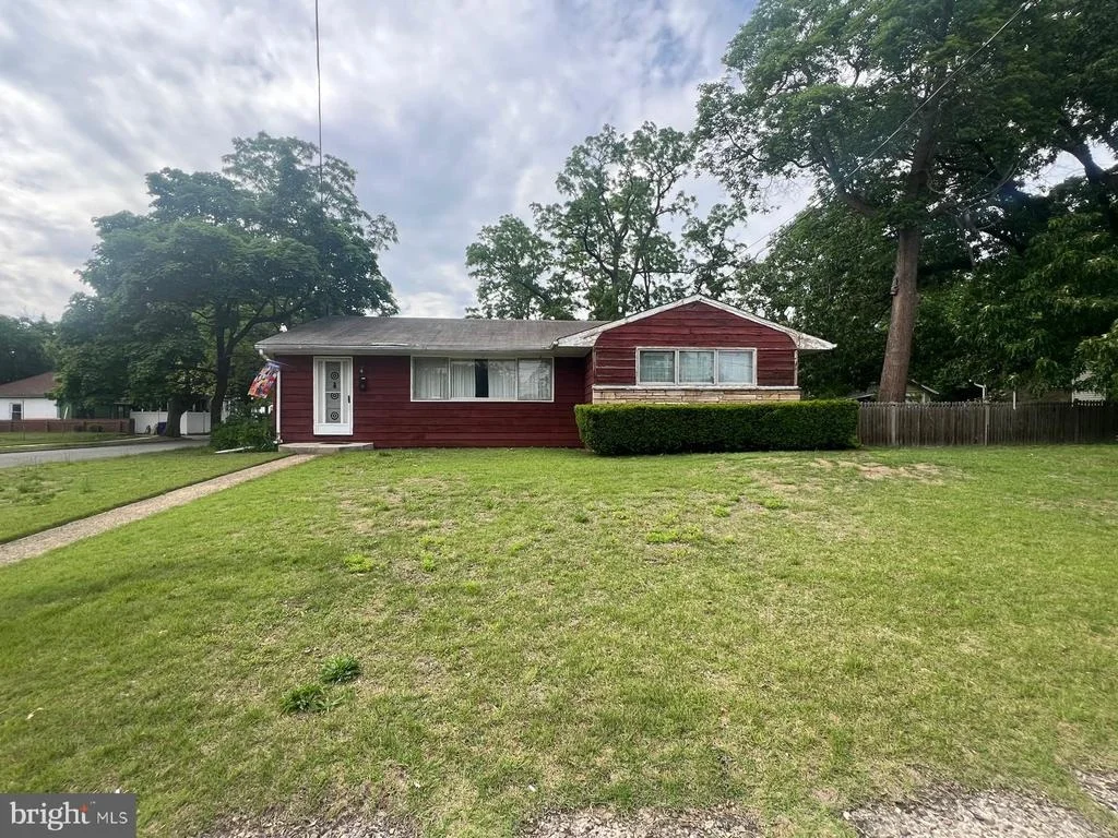Photo of 39 LEJUNE ROAD