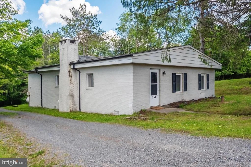 Photo of 161 MARSH HILL ROAD