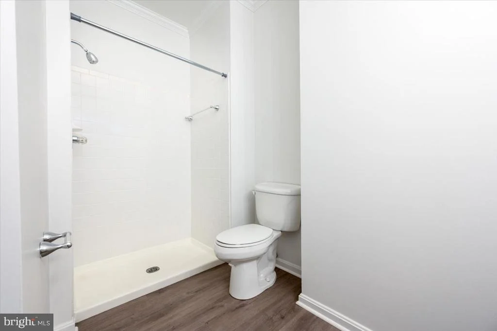 Photo of Unit 921 at 921 SPINNAKER WAY