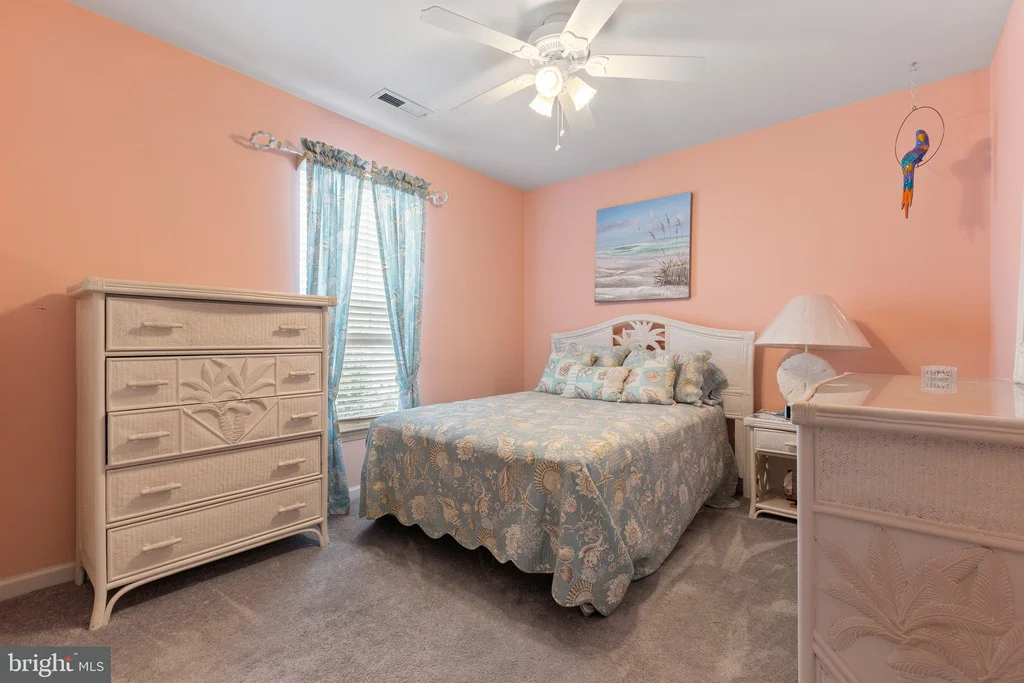 Photo of 32618 SEAVIEW LOOP