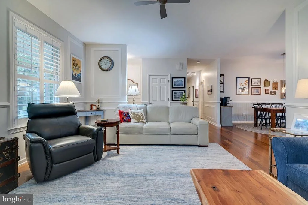 Photo of 30390 E MILL RUN