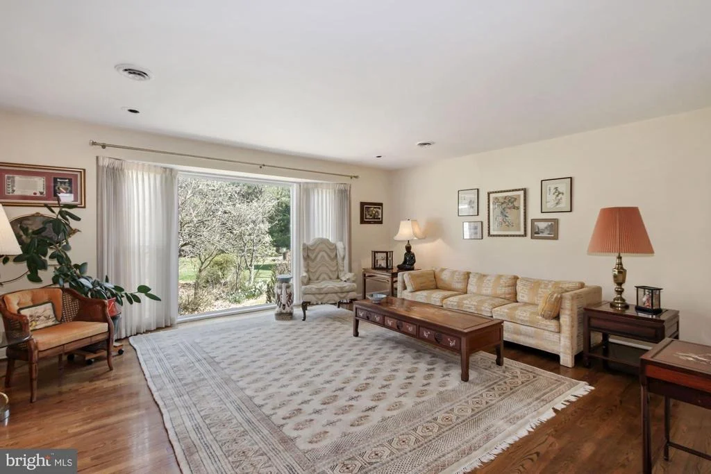 Photo of 17335 DONORA ROAD