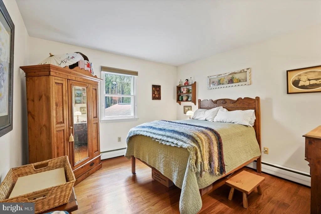 Photo of 7516 OAKMONT DRIVE