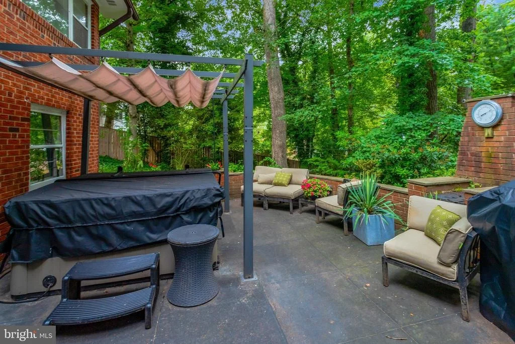 Photo of 9809 ASHBY ROAD