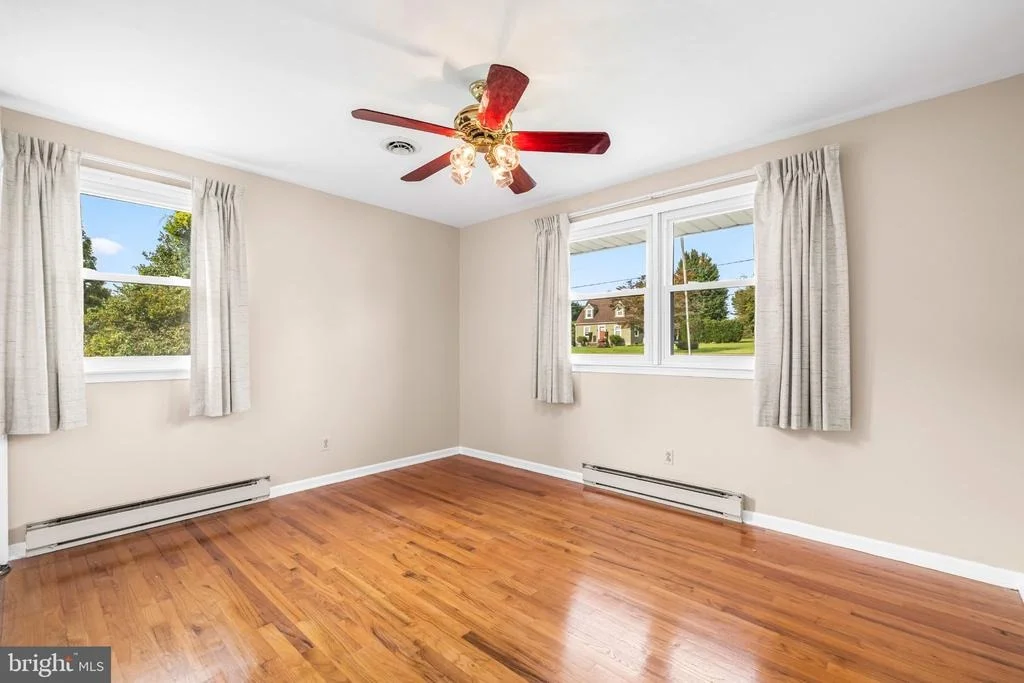 Photo of 12721 MANOR ROAD