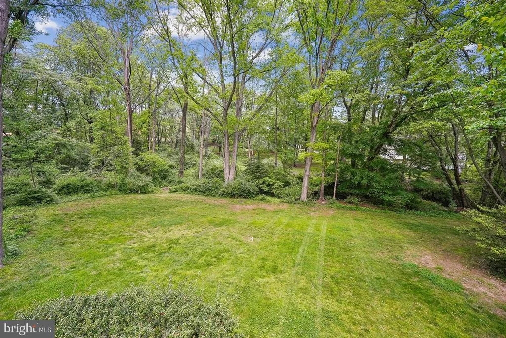 Photo of 10806 OLDFIELD DRIVE