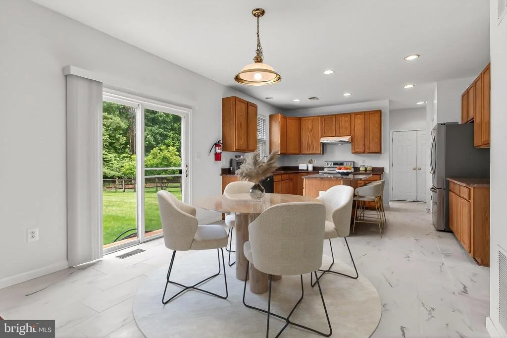 Photo of 25825 SPRING FARM CIRCLE
