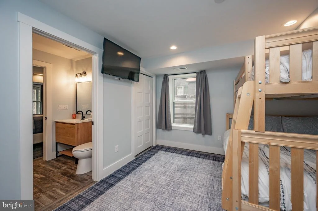 Photo of 78 GLEN COVE CIRCLE
