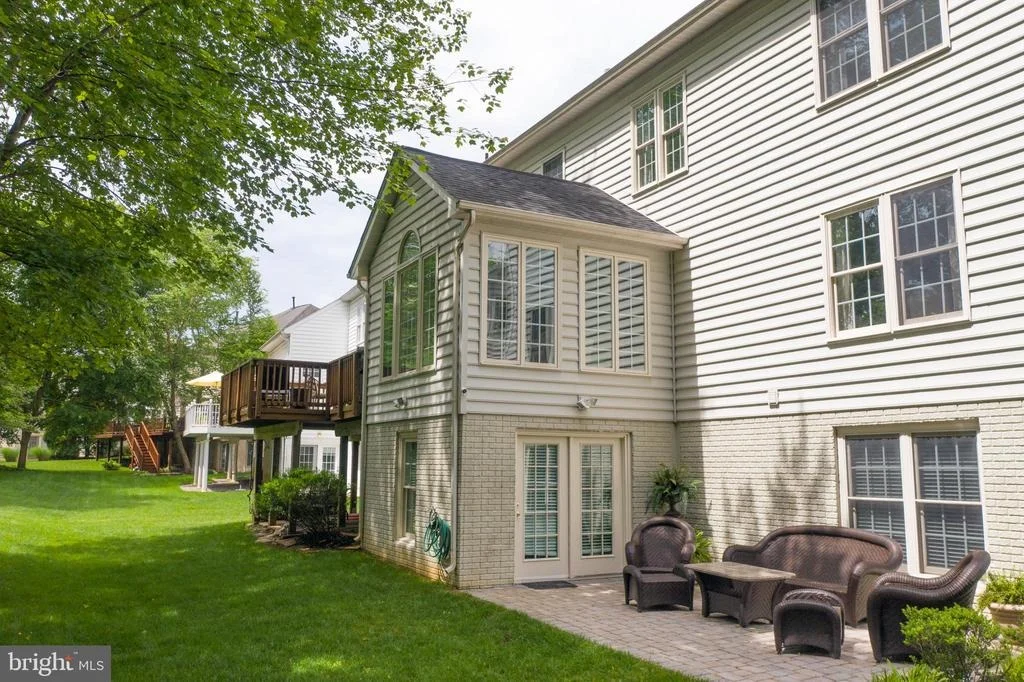 Photo of 4408 WINDING OAK DRIVE