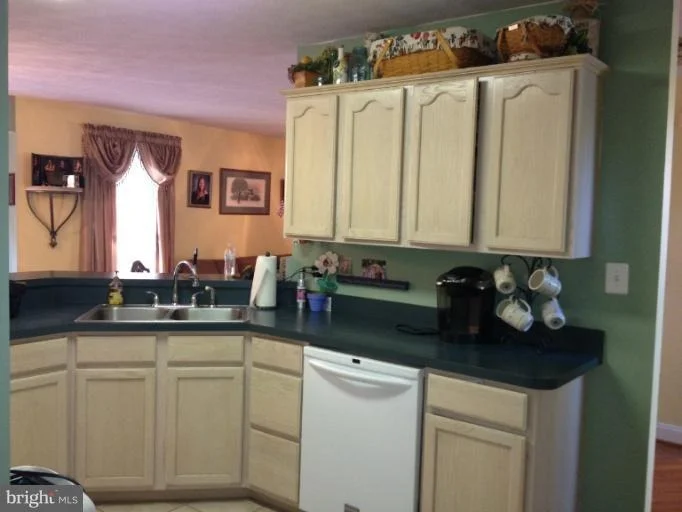 Photo of 8465 CHESLEY DRIVE