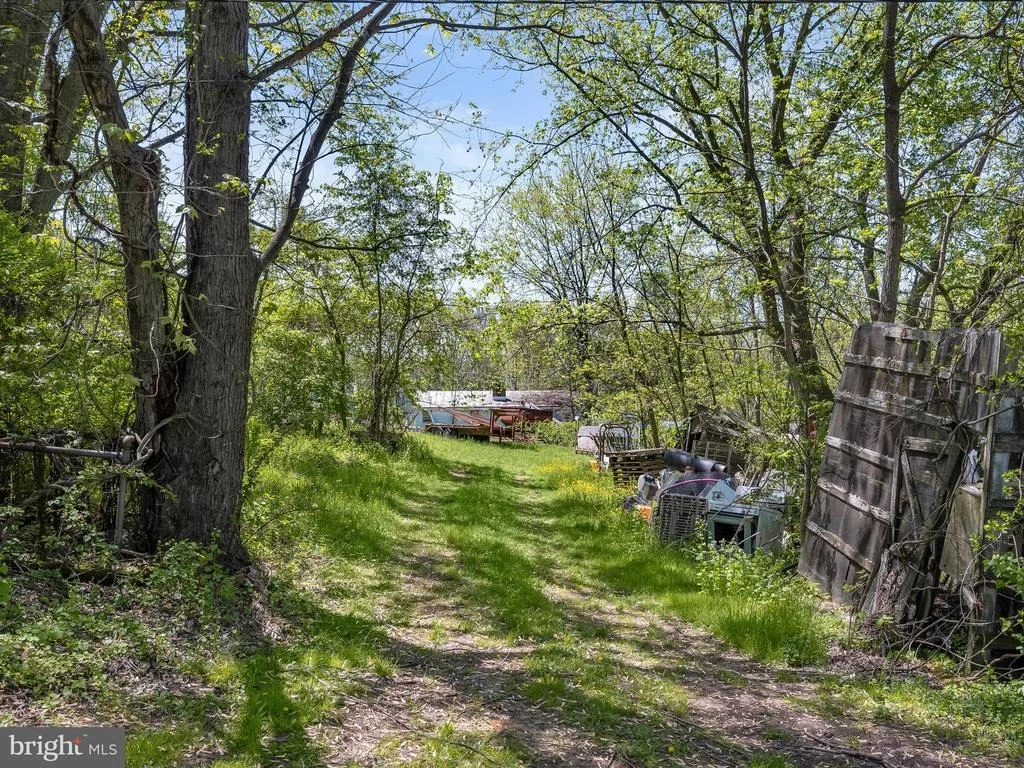 Photo of 932 OLD MANCHESTER ROAD