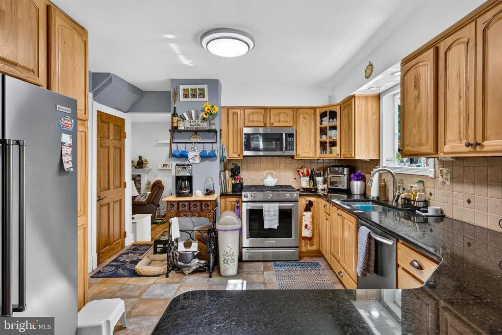 Photo of 367 HOLLY ROAD