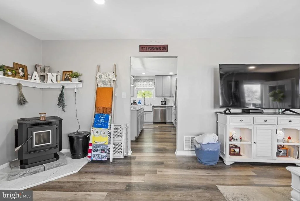 Photo of 411 SAINT PATRICK ROAD