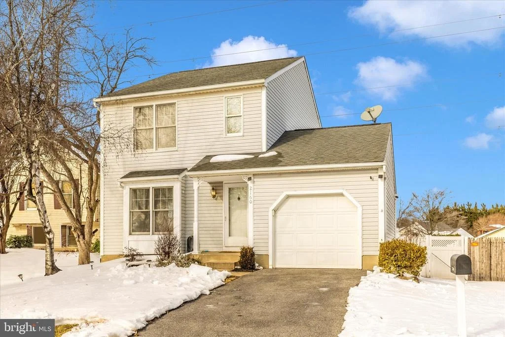Photo of 2160 COLLINGWOOD LANE