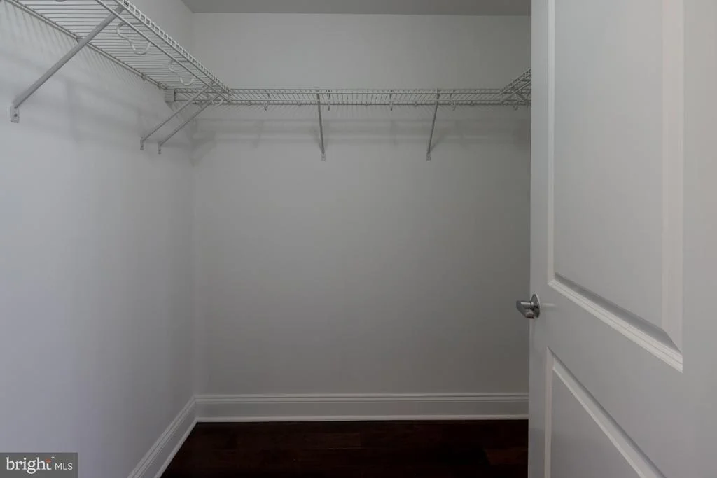 Photo of Unit 709 at 930 WAYNE AVENUE