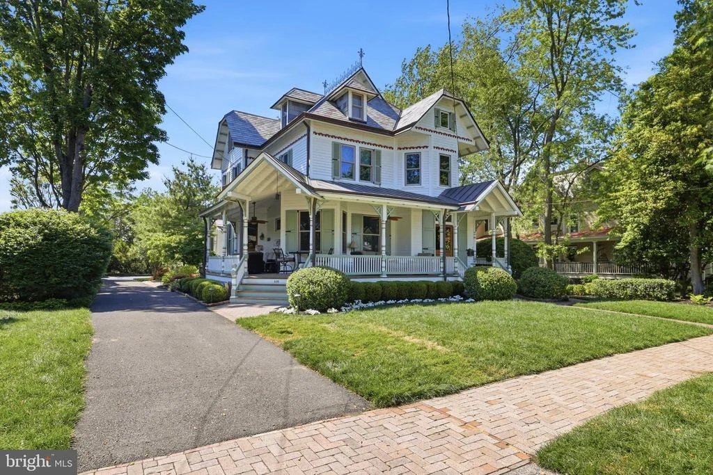 Photo of 406 WASHINGTON AVENUE