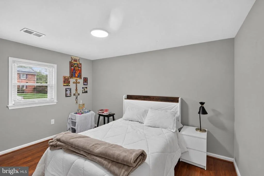 Photo of 7809 GAMBIER DRIVE