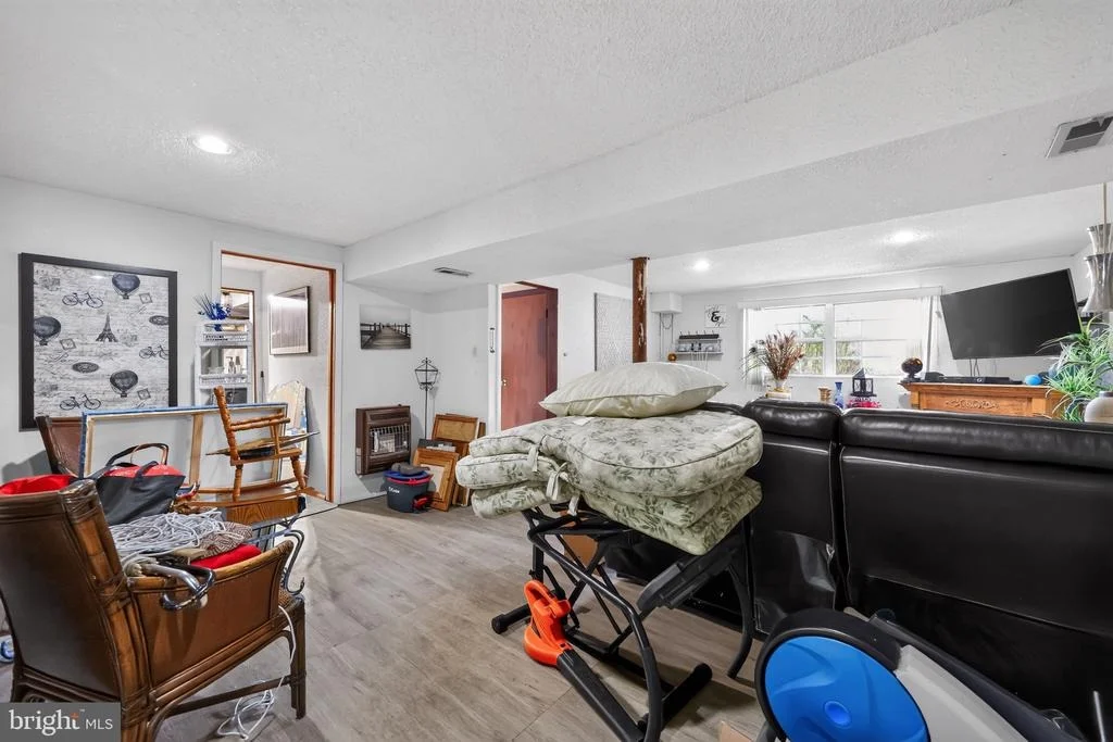 Photo of 401 MELVIN AVENUE