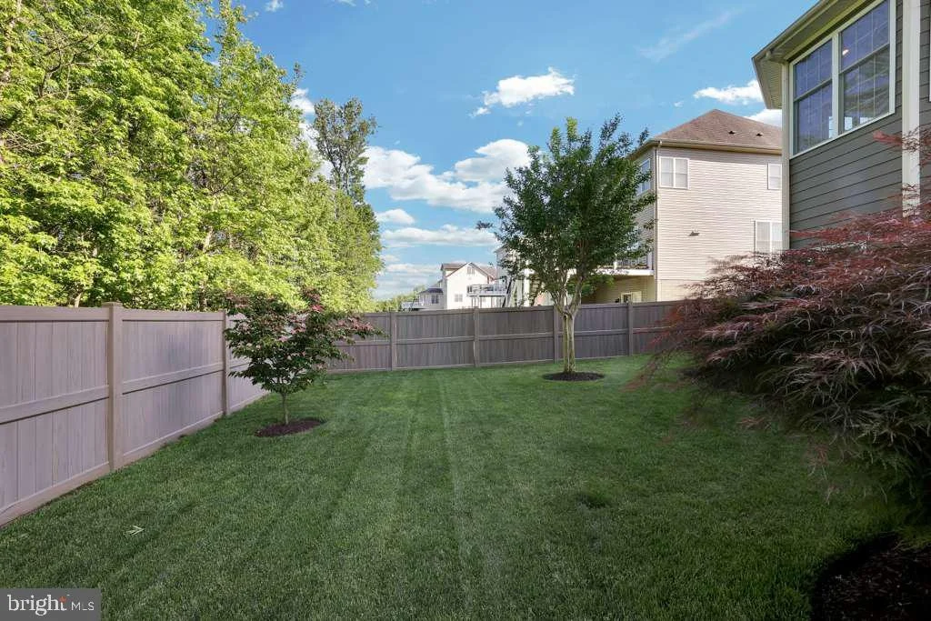 Photo of 8227 SAINT FRANCIS DRIVE