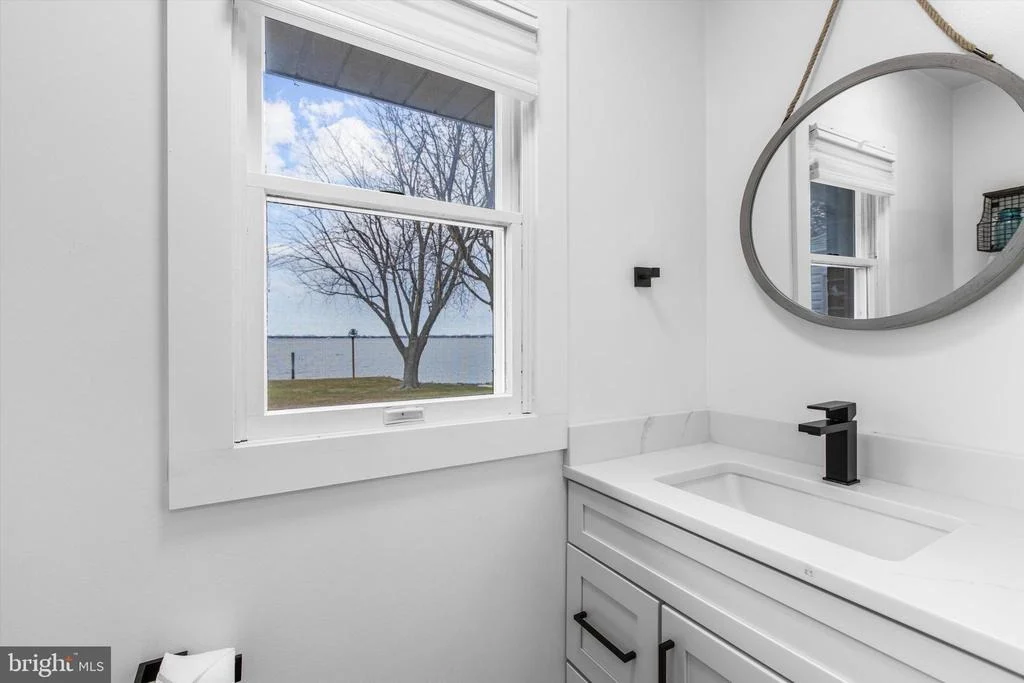 Photo of 1704 BAYSIDE DRIVE
