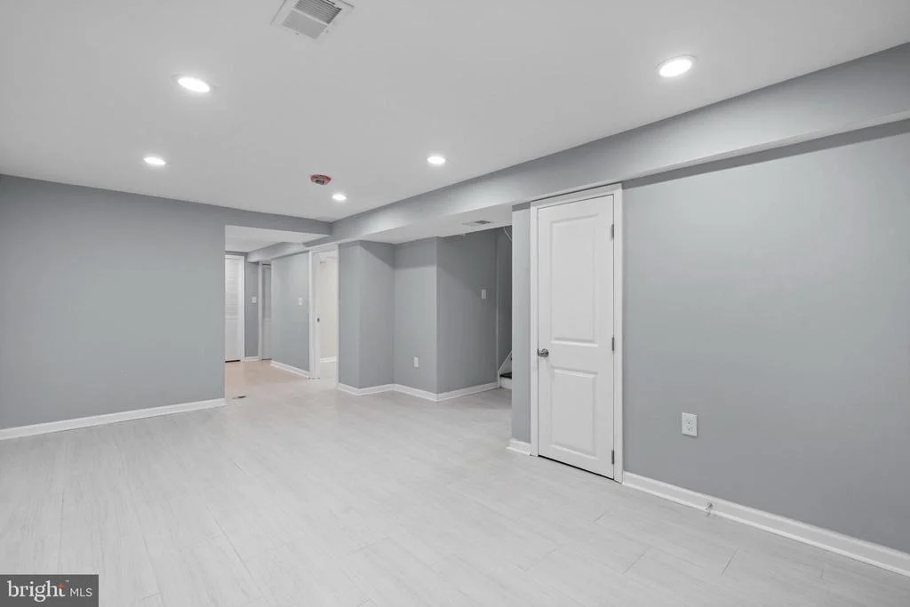 Photo of 3024 TARPON ROAD