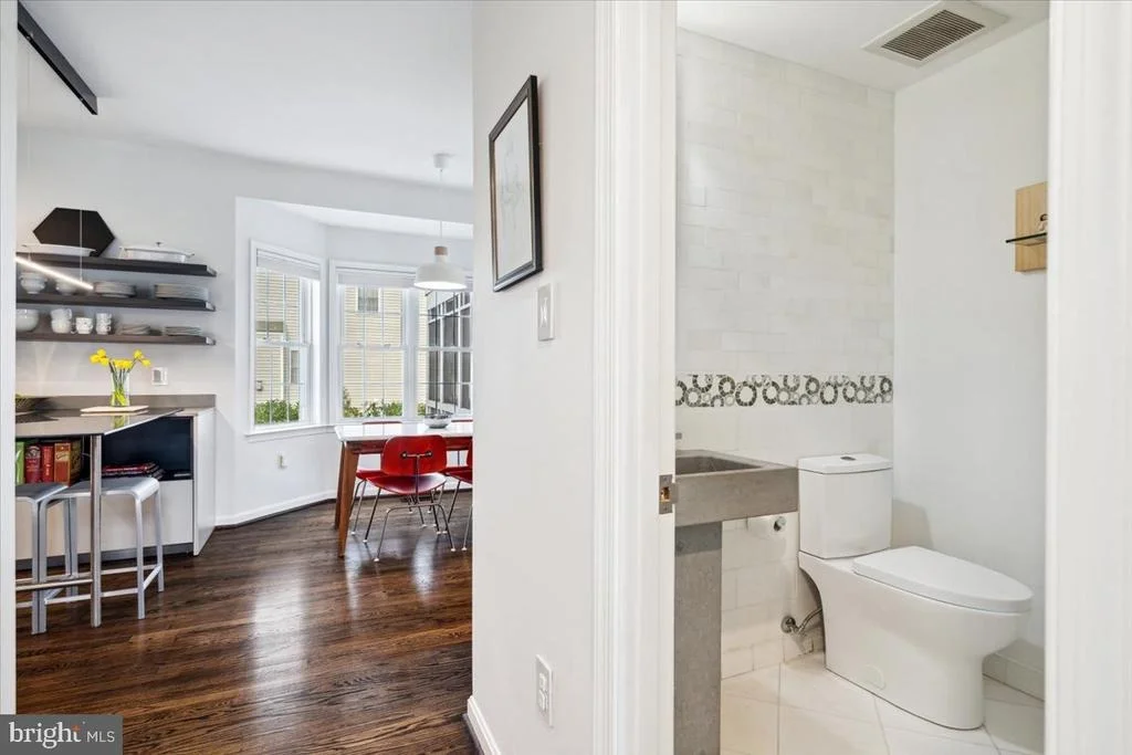 Photo of 2554 BEAR DEN ROAD