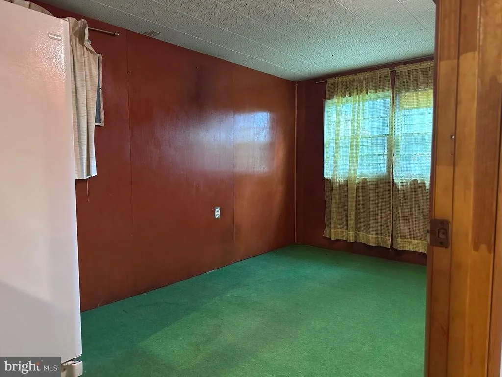 Photo of 5919 5TH ROAD N
