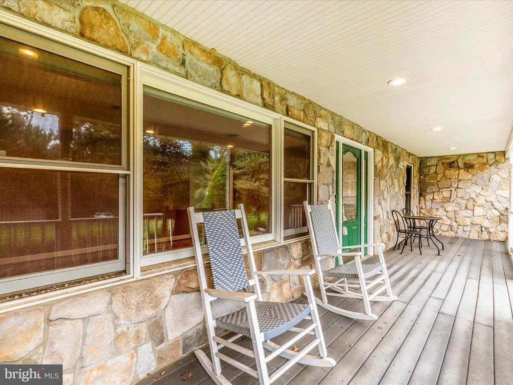 Photo of 6119 DAVIS ROAD