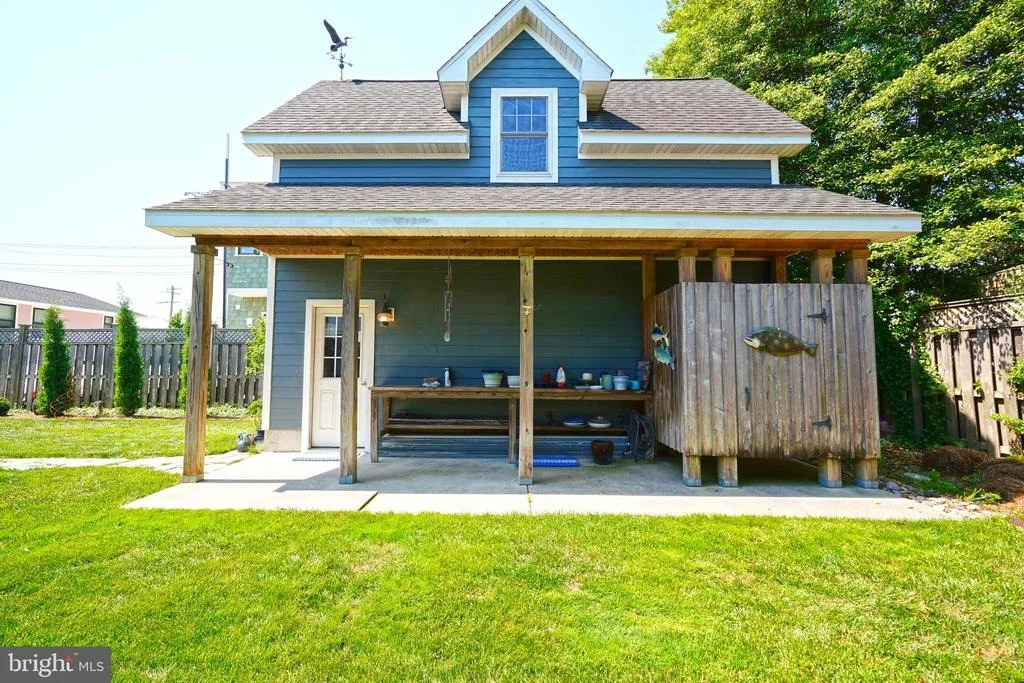Photo of 312 BURTON AVENUE