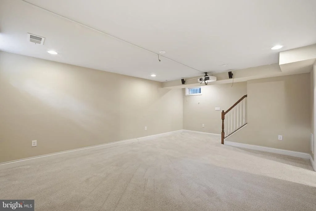 Photo of 10802 SECOND STREET
