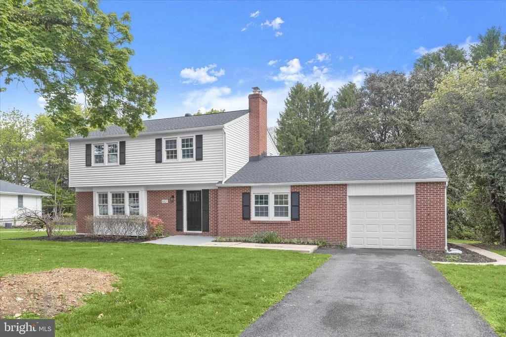 Photo of 102 BRANDYWINE PLACE