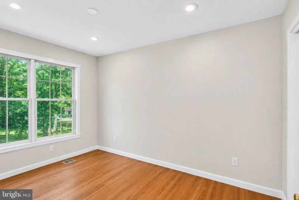 Photo of 9106 HELMSLEY DRIVE