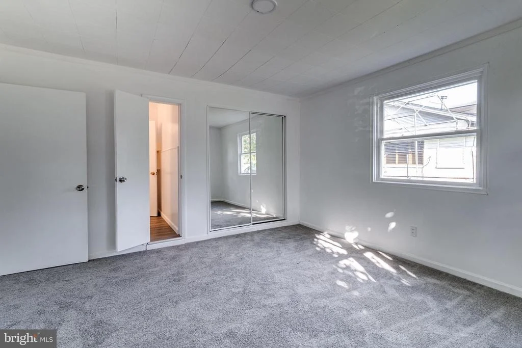 Photo of 1318 WILSON POINT ROAD