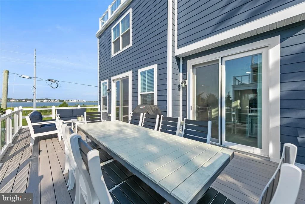 Photo of 39546 ADMIRAL ROAD