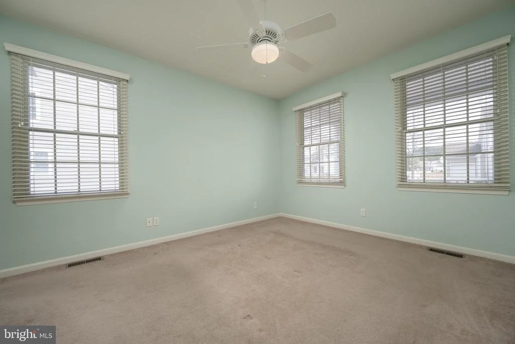 Photo of 196 WILLOW OAK AVENUE