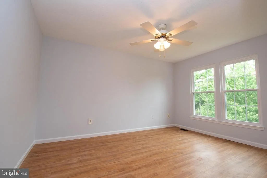 Photo of 1011 CHINABERRY DRIVE