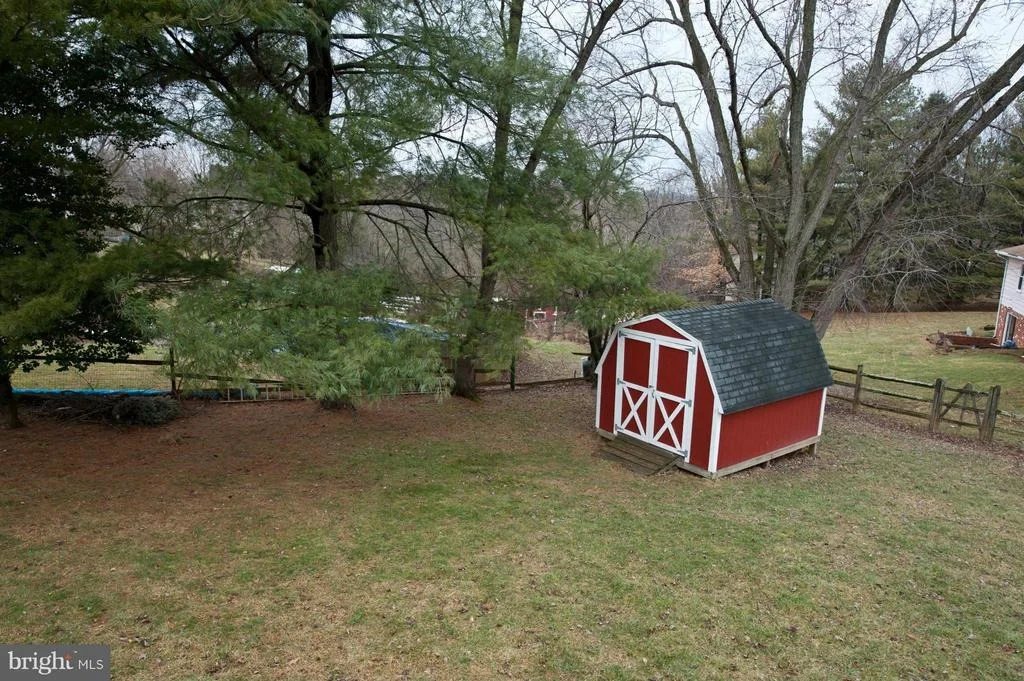 Photo of 5002 LEE HILL CIRCLE