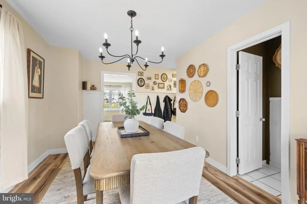 Photo of 1012 MEARNS ROAD