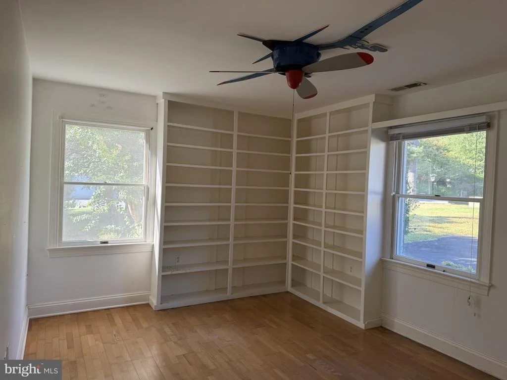 Photo of 24575 DEEPWATER POINT DRIVE