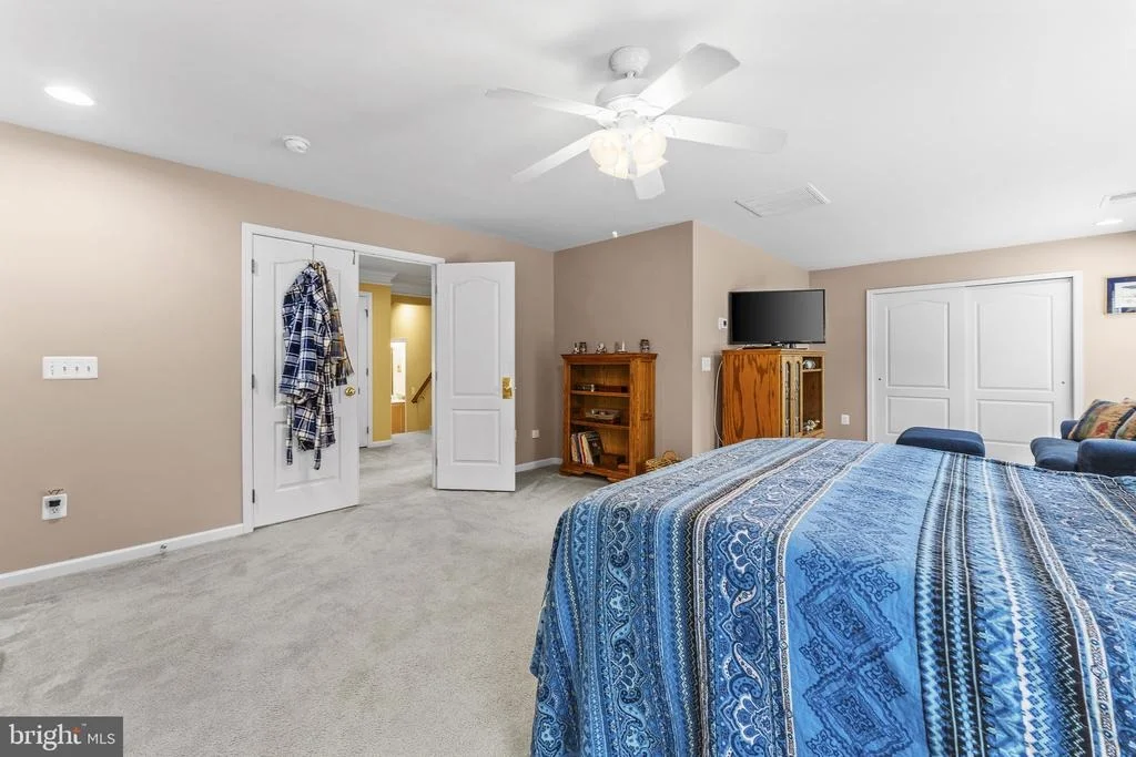 Photo of 5777 WATERLOO BRIDGE CIRCLE