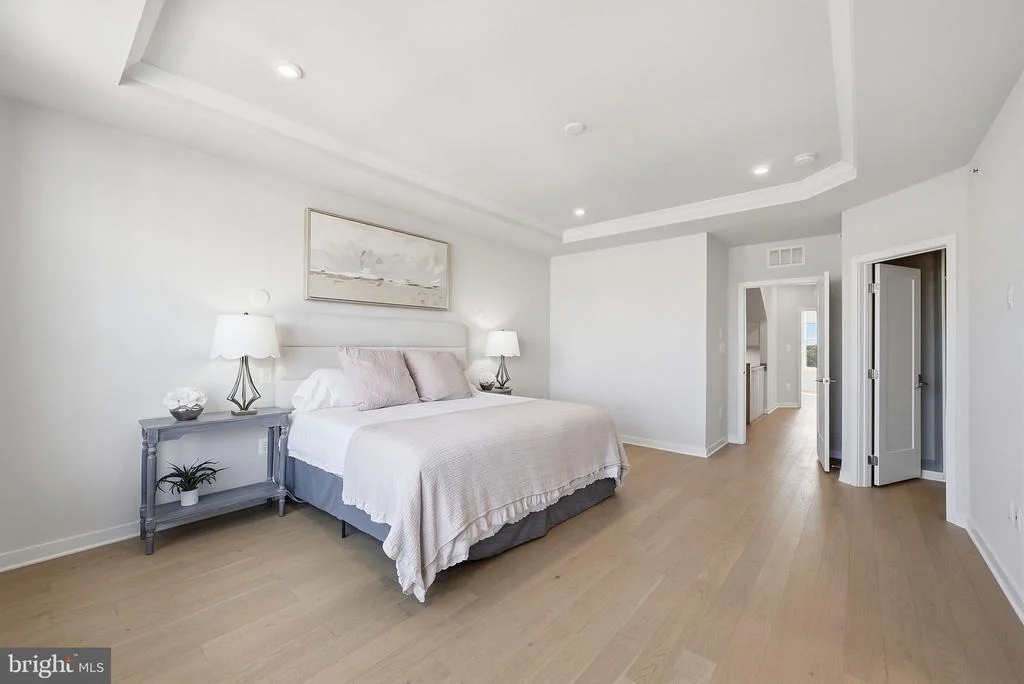 Photo of 43556 CENTERGATE DRIVE