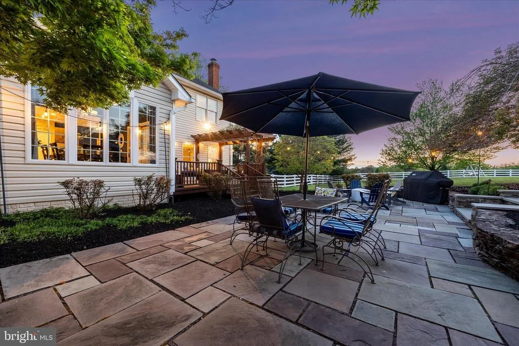 Photo of 6170 CHALLEDON CIRCLE