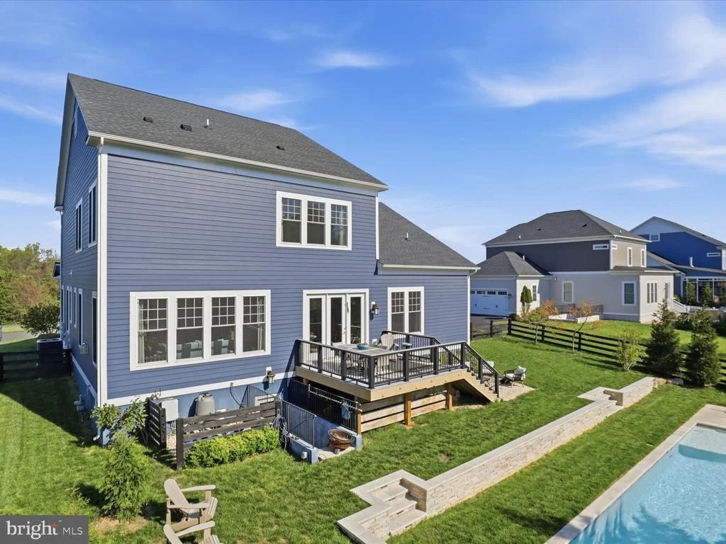 Photo of 25970 LIQUIDAMBAR LANE