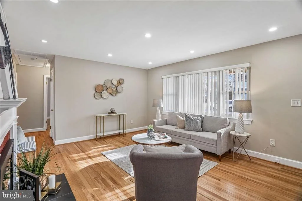 Photo of 10006 PORTLAND PLACE