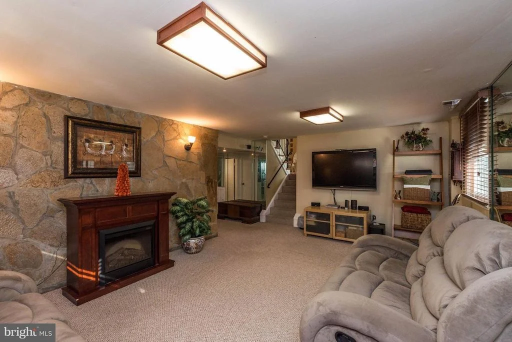 Photo of 1203 COBB ROAD