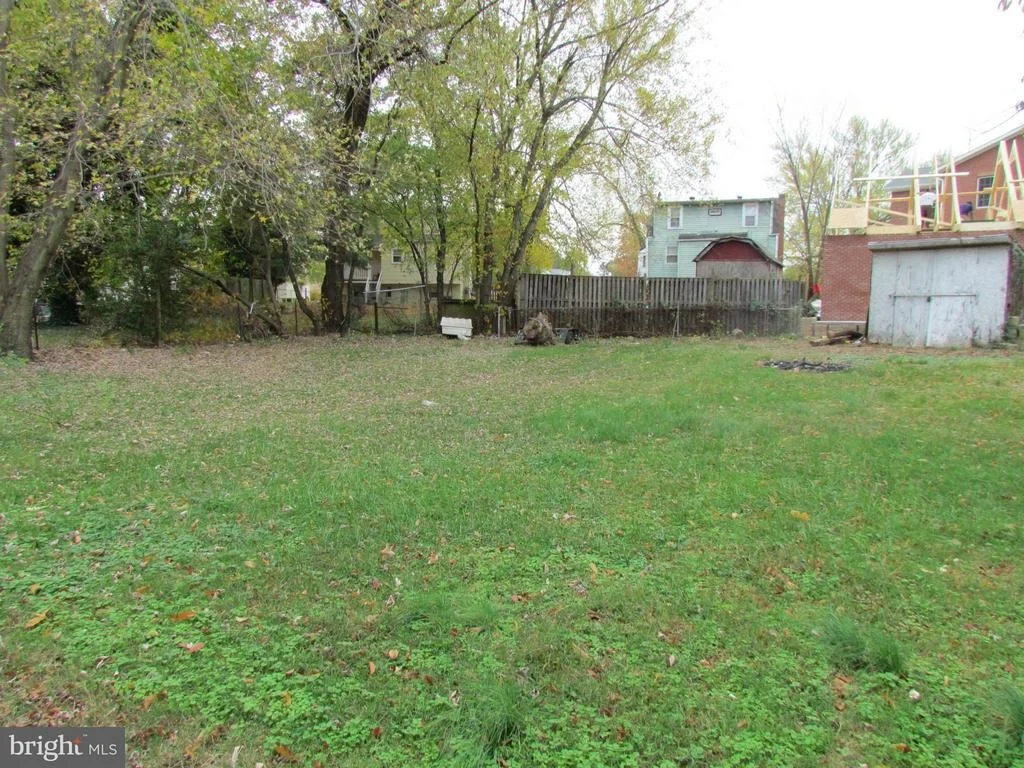 Photo of 4507 MAPLE ROAD
