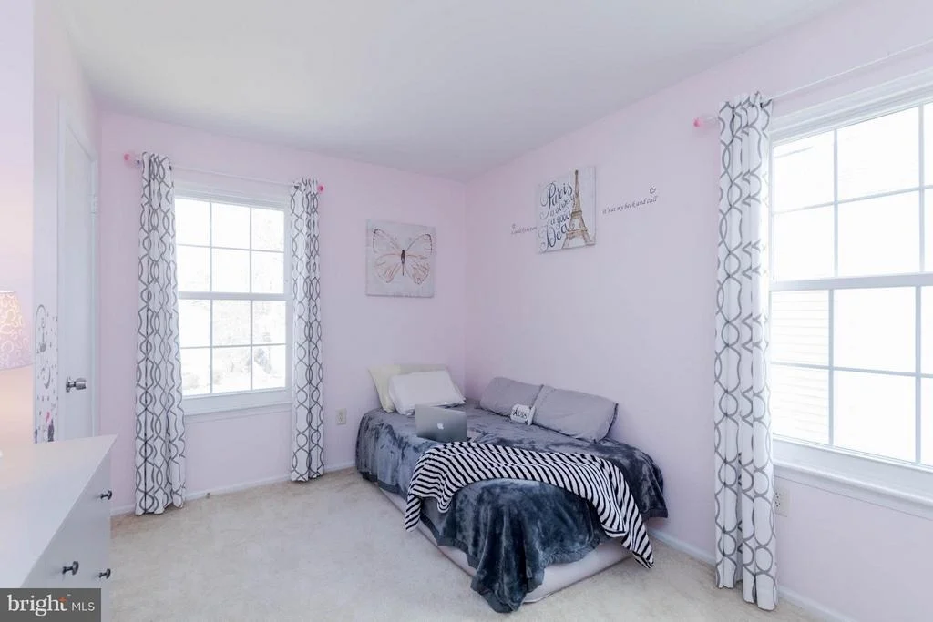 Photo of 7249 STEAMERBELL ROW